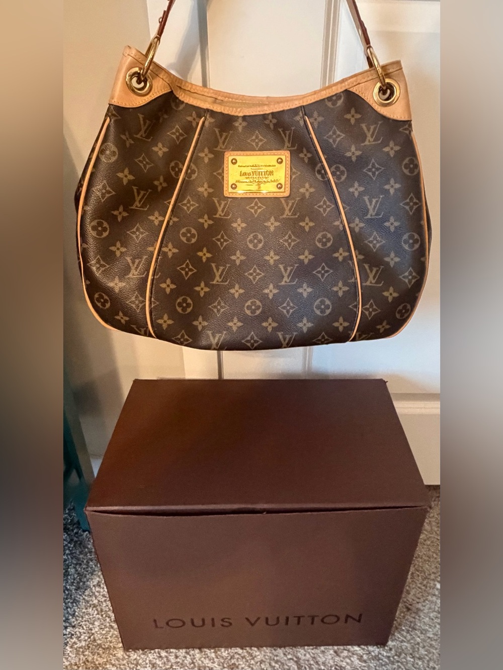 Authentic Louis Vuitton Monogram GM Galliera Handbag Purse Canvas Shoulder Hobo
